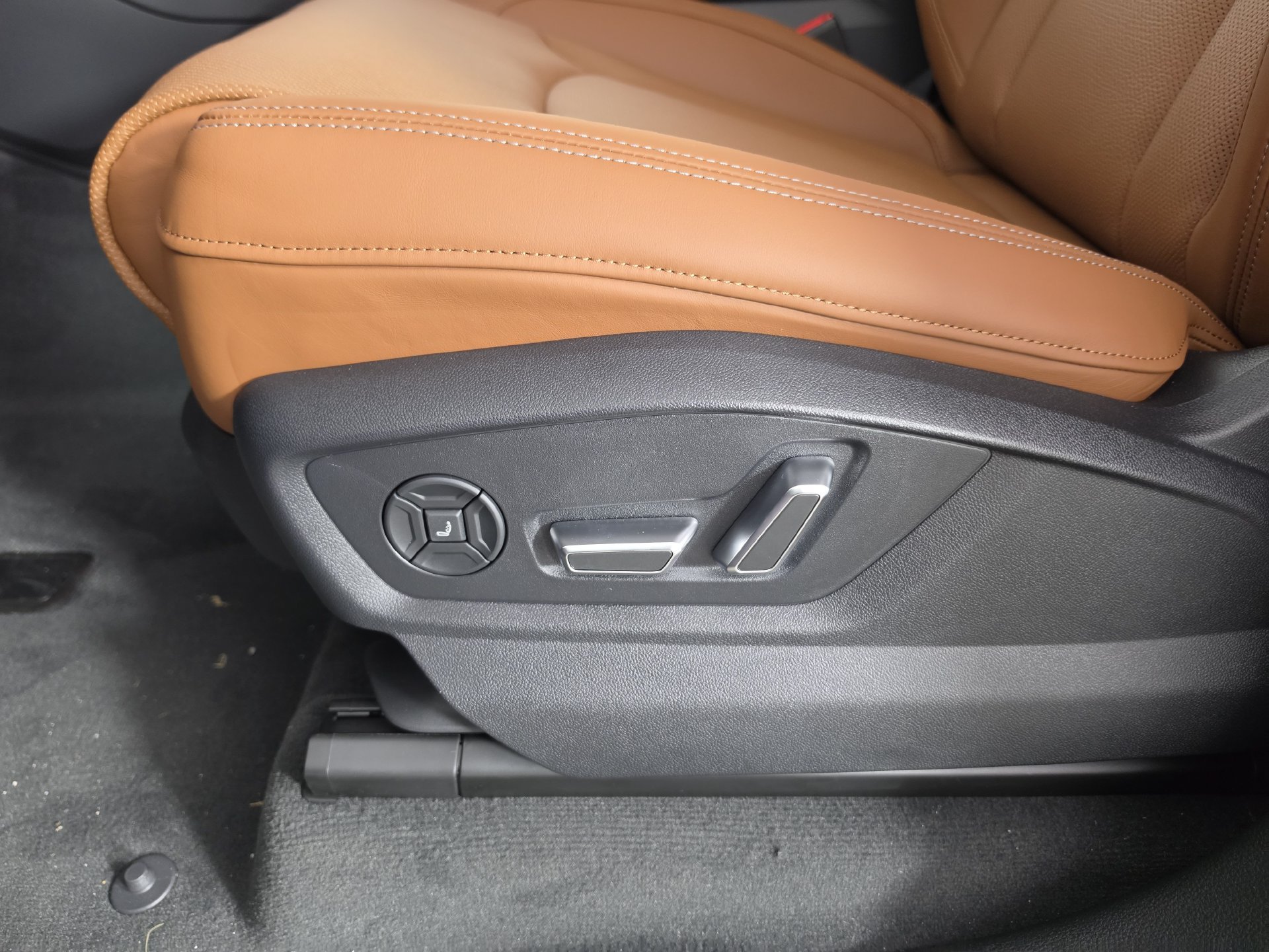 New 2027 Audi Q8 Prestige AWD/4WD image 9