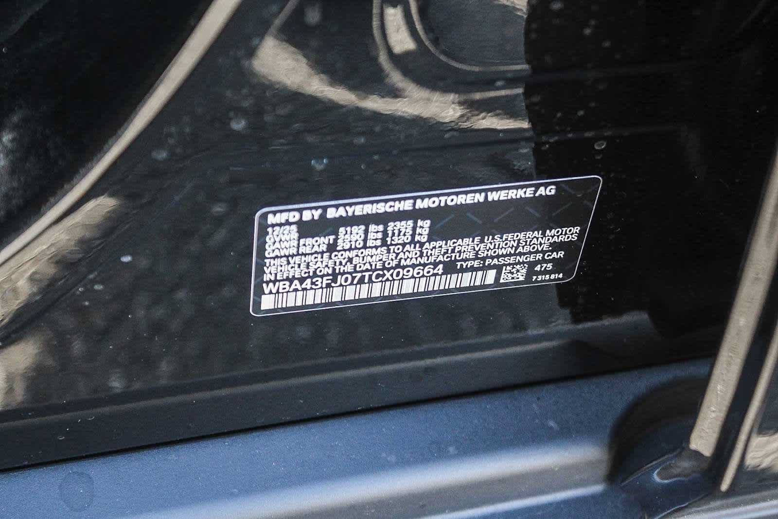 Used 2026 BMW 530i w/ Premium Package RWD image 28