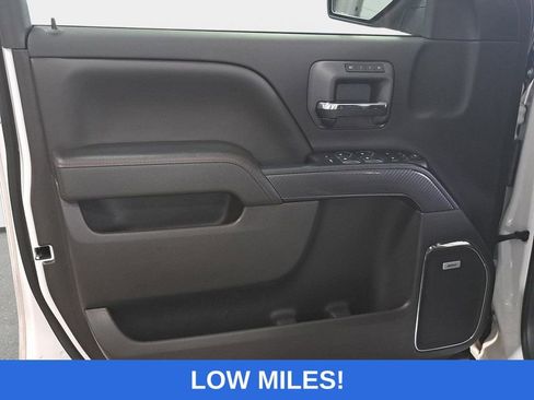 Used 2018 GMC Sierra 1500 SLT image 29