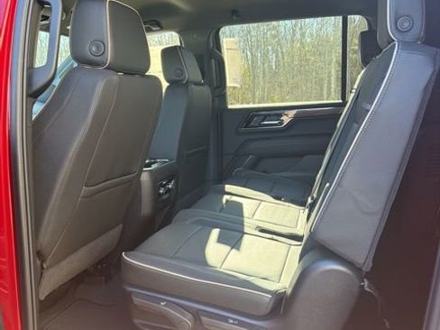 New 2026 GMC Yukon XL Elevation image 17