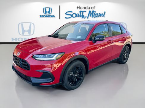Certified 2026 Honda HR-V Sport image 3