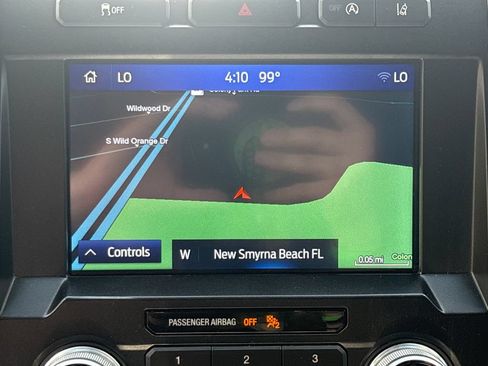 Used 2020 Ford F150 Lariat w/ Equipment Group 502A Luxury AWD/4WD image 27