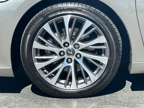 Used 2021 Lexus ES 350 w/ Premium Package FWD image 36
