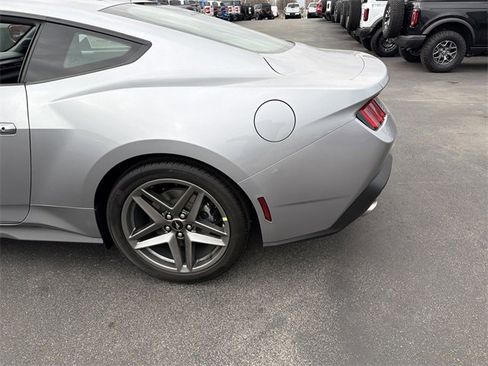 New 2026 Ford Mustang Coupe image 7