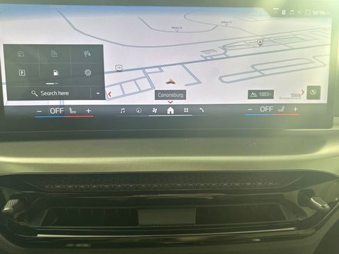 Certified 2025 BMW M240i xDrive Coupe AWD/4WD image 5