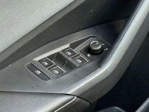 New 2026 Volkswagen Jetta SE image 31