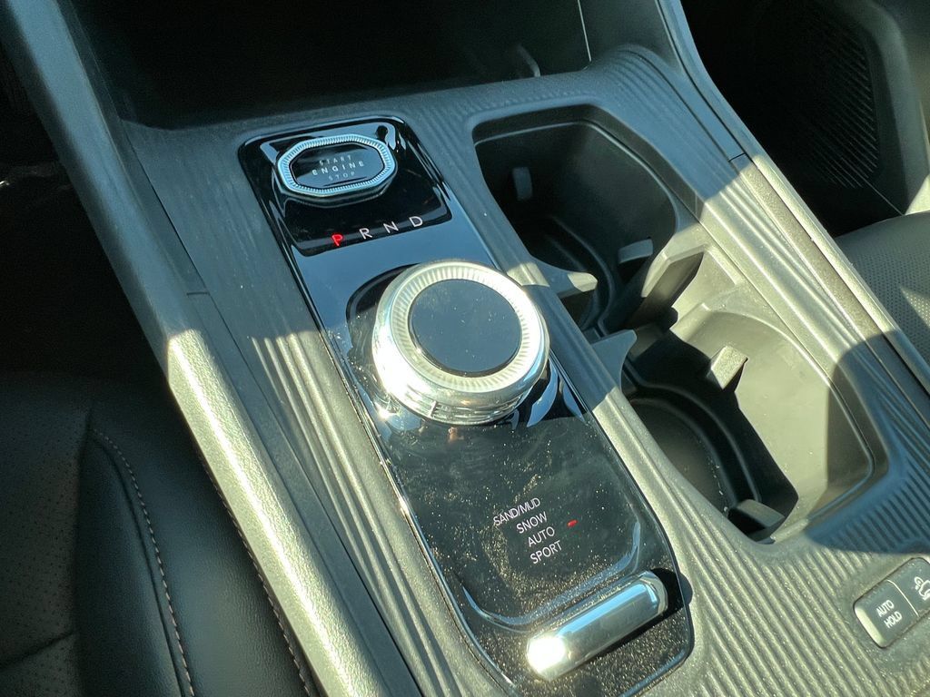 New 2026 Jeep Cherokee Limited AWD/4WD image 25