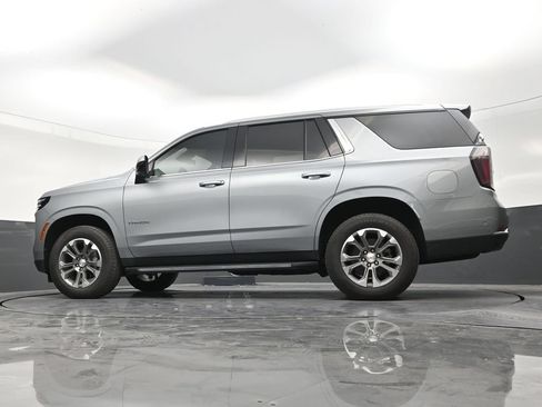 Used 2025 Chevrolet Tahoe LS AWD/4WD image 20