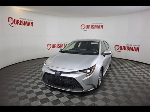 Used 2022 Toyota Corolla LE image 1