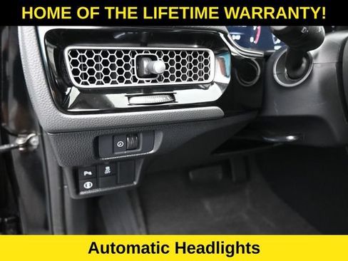 Used 2024 Honda Civic Touring image 16
