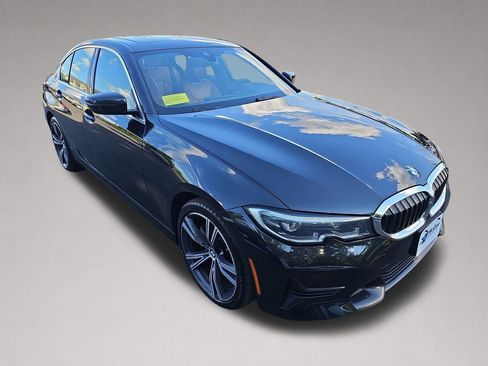 Used 2022 BMW 330i xDrive Sedan w/ Driving Assistance Package AWD/4WD image 1