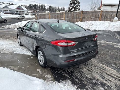 Used 2020 Ford Fusion S image 4