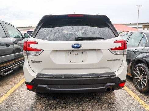 Used 2023 Subaru Forester Limited AWD/4WD image 8
