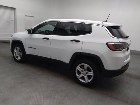 Used 2023 Jeep Compass Sport AWD/4WD image 3