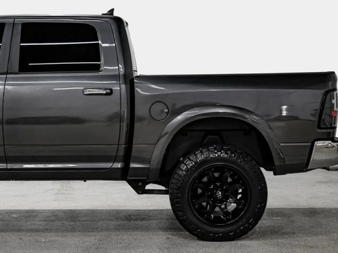 Used 2016 RAM 1500 Laramie w/ Convenience Group AWD/4WD image 11