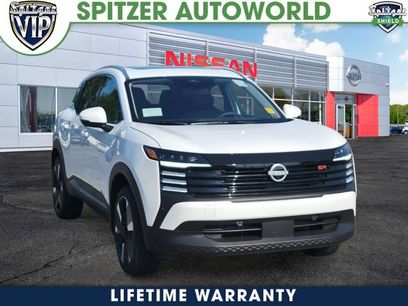 New 2025 Nissan Kicks SR w/ SR Premium Package