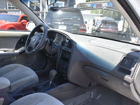 Used 2005 Hyundai Elantra GLS image 10