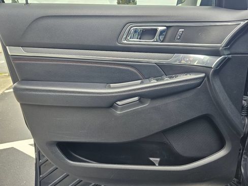 Used 2017 Ford Explorer Sport AWD/4WD image 20