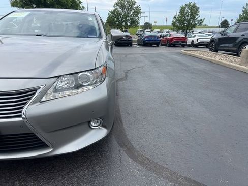 Used 2015 Lexus ES 350 w/ Luxury Package FWD image 20