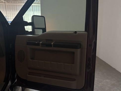 Used 2010 Ford F350 Lariat image 20
