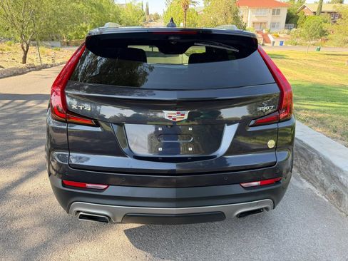 Used 2023 Cadillac XT4 Premium Luxury w/ Enhanced Visibility Package FWD image 4