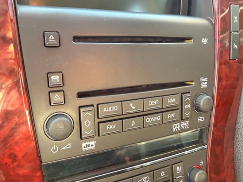 Used 2008 Cadillac Escalade EXT image 21