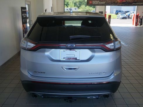 Used 2018 Ford Edge Titanium w/ Equipment Group 301A FWD image 19