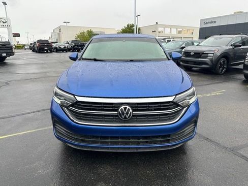 Used 2023 Volkswagen Jetta S FWD image 3