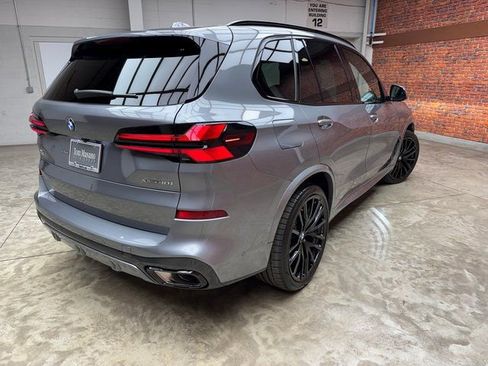 New 2026 BMW X5 xDrive40i w/ M Sport Package AWD/4WD image 5