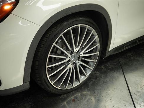Used 2018 Mercedes-Benz GLA 45 AMG 4MATIC image 4