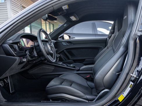 Certified 2026 Porsche 911 GT3 image 31