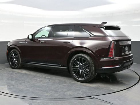 New 2025 Cadillac Escalade IQ Sport 2 w/ LPO, ONYX Package image 4