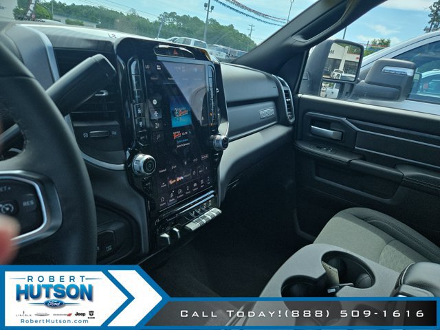 Used 2026 RAM 2500 Big Horn AWD/4WD image 17