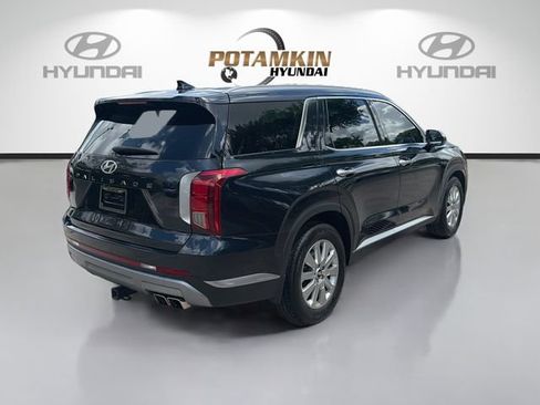Used 2023 Hyundai Palisade SEL FWD image 5