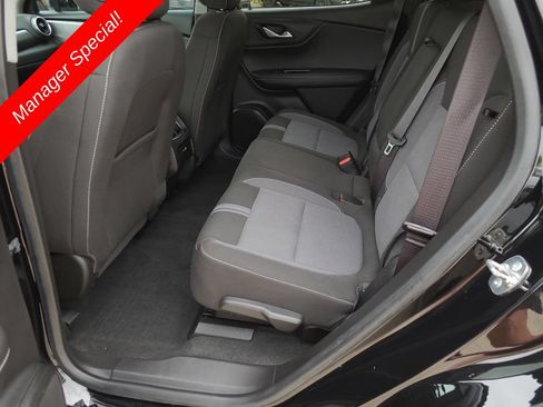 Used 2024 Chevrolet Blazer LT w/ Midnight/Sport Edition FWD image 8