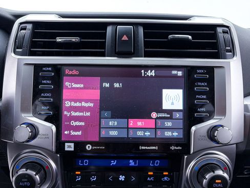 Used 2024 Toyota 4Runner Limited AWD/4WD image 26