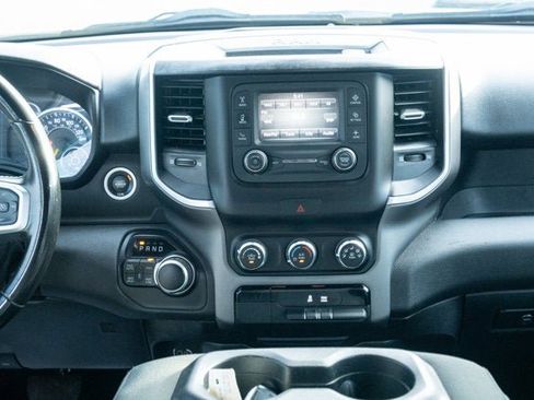 Used 2021 RAM 1500 Big Horn image 32