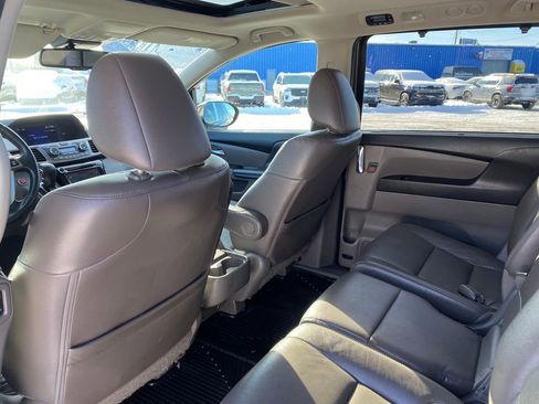 Used 2016 Honda Odyssey EX-L image 15