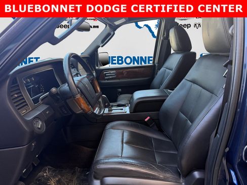 Used 2013 Lincoln Navigator 2WD w/ HD Trailer Tow Pkg image 11