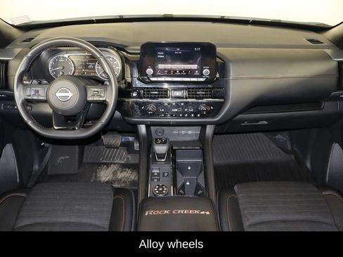 Used 2025 Nissan Pathfinder Rock Creek AWD/4WD image 13