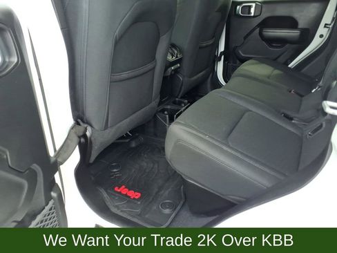 Used 2020 Jeep Gladiator Sport w/ Quick Order Package 24S image 13