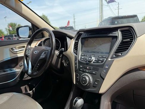 Used 2013 Hyundai Santa Fe Sport 2.0T w/ Technology Pkg image 16