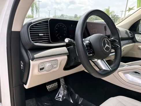 Certified 2026 Mercedes-Benz GLS 450 4MATIC image 21