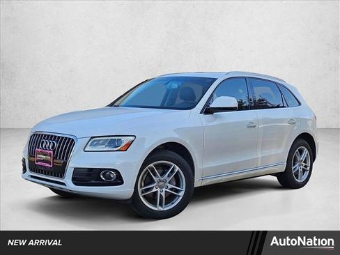 Used 2017 Audi Q5 2.0T Premium Plus w/ Technology Package image 1
