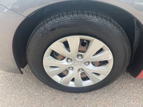Used 2012 Honda Civic LX image 9