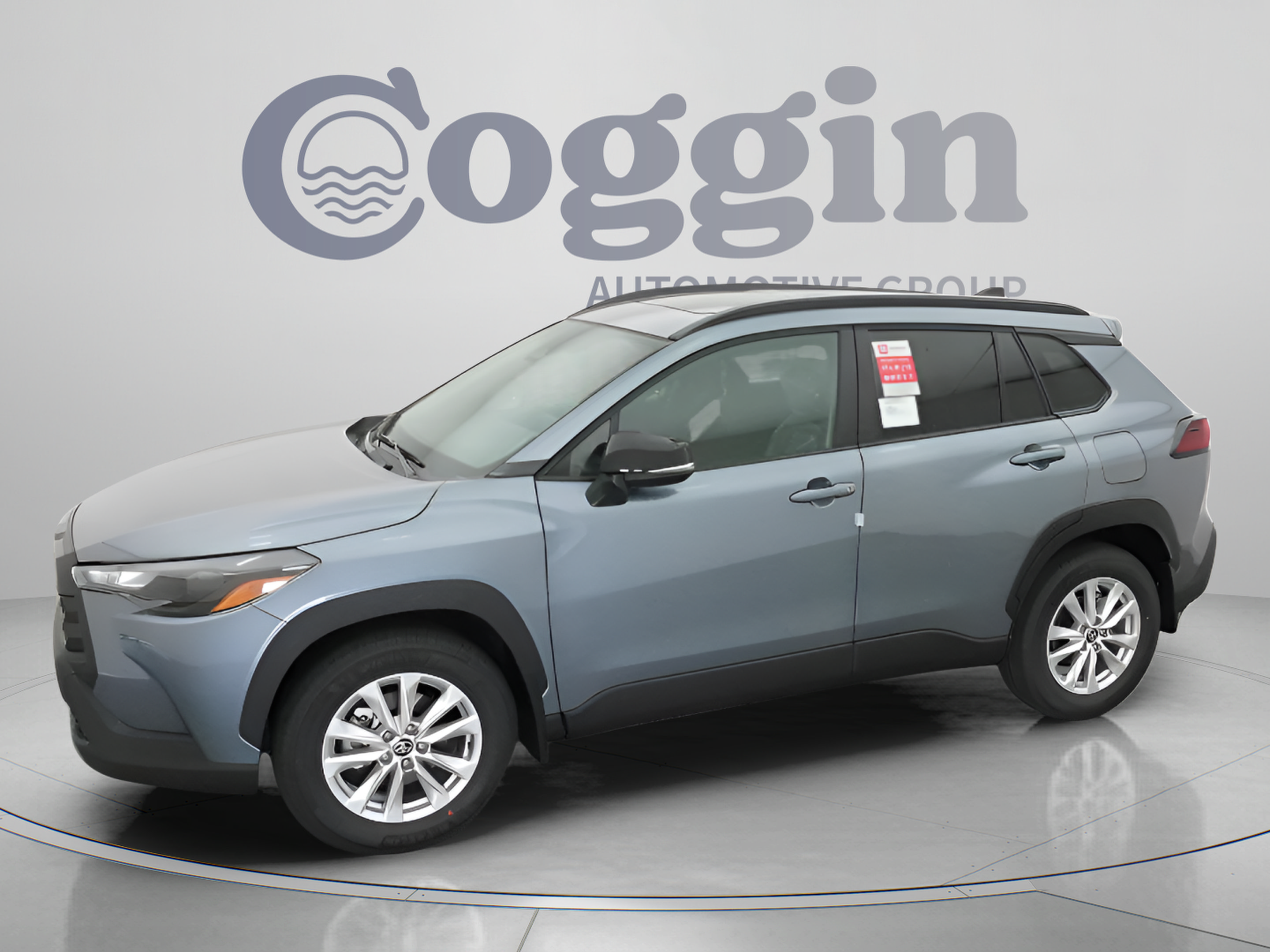 New 2026 Toyota Corolla Cross LE w/ Moonroof Package FWD image 3