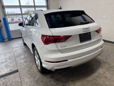 Used 2020 Audi Q3 2.0T Premium Plus image 10