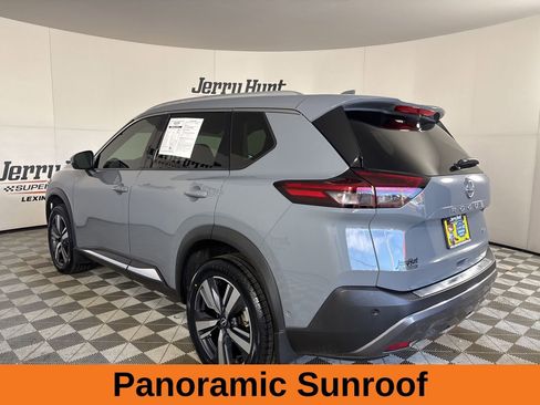 Used 2023 Nissan Rogue SL w/ SL Premium Package image 7