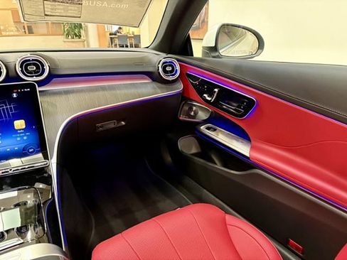 New 2026 Mercedes-Benz CLE 300 4MATIC Coupe image 11