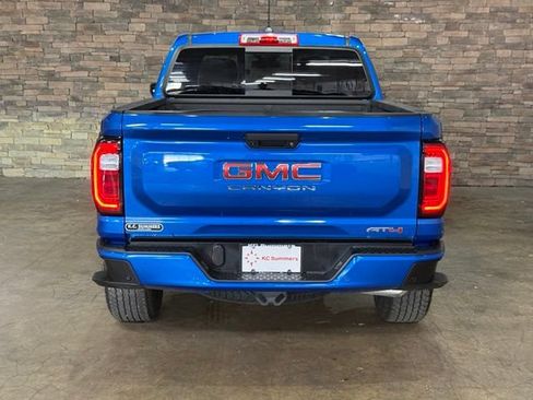 Used 2023 GMC Canyon AT4 w/ AT4 Premium Package AWD/4WD image 7